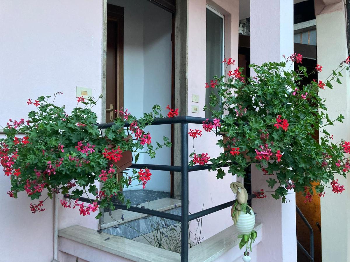 Casa Mirella Apartment Lovere Luaran gambar
